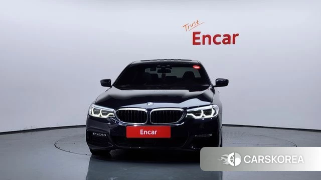 BMW 5 Series (G30) id 4305213 из Кореи 13