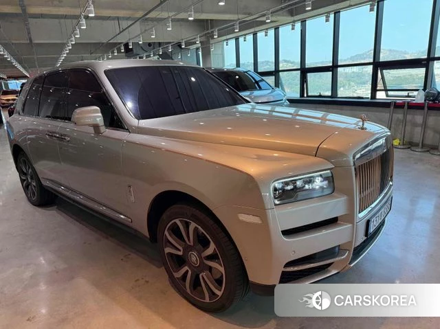 Rolls-Royce Cullinan id 3823843 из Кореи 10