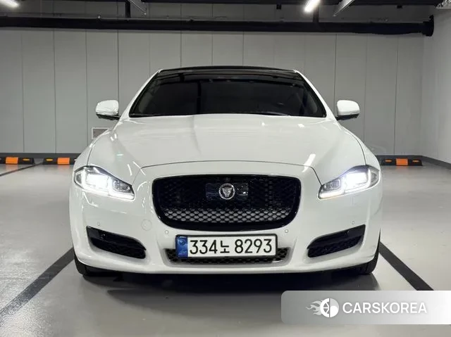 Jaguar All New XJ id 3283673 из Кореи 13