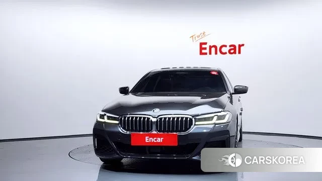 BMW 5 Series (G30) id 3442543 из Кореи 13