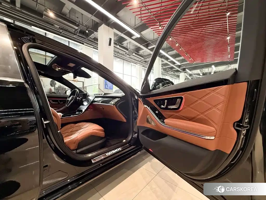 Mercedes-Benz Maybach S-Class id 4601167 из Китая 23