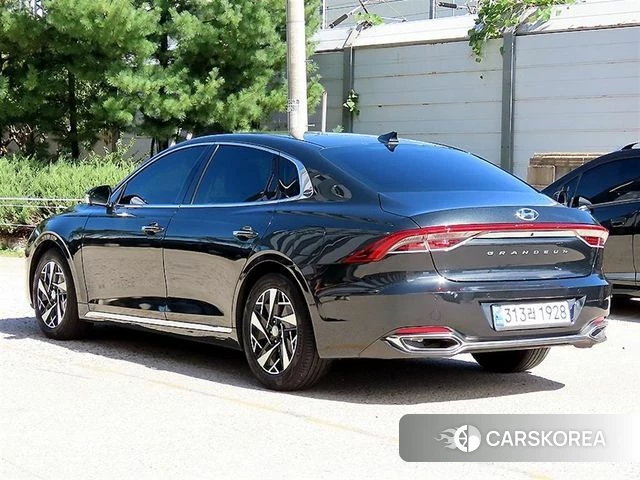 Hyundai The New Grandeur IG Hybrid id 4936957 из Кореи 13