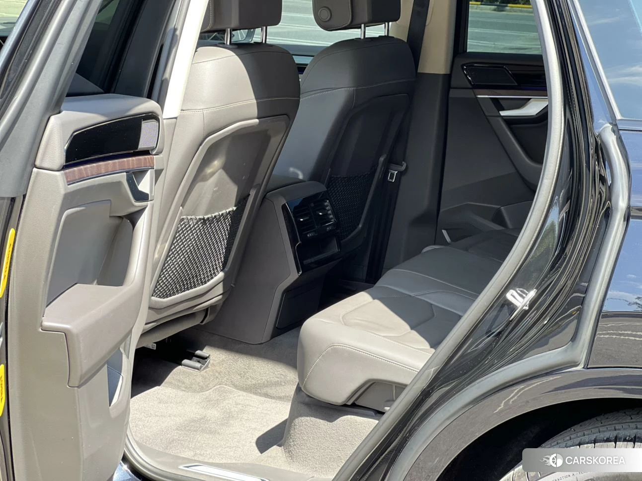 Volkswagen Touareg id 4440583 из Китая 10