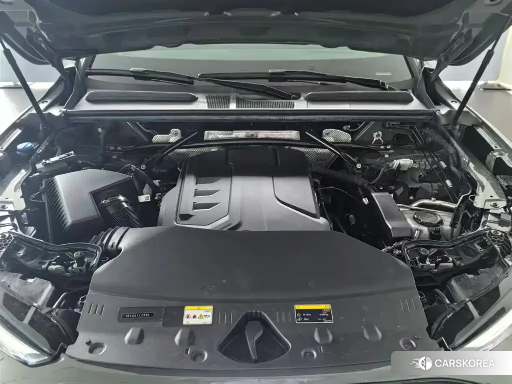 Audi Q5L id 4686152 из Китая 11