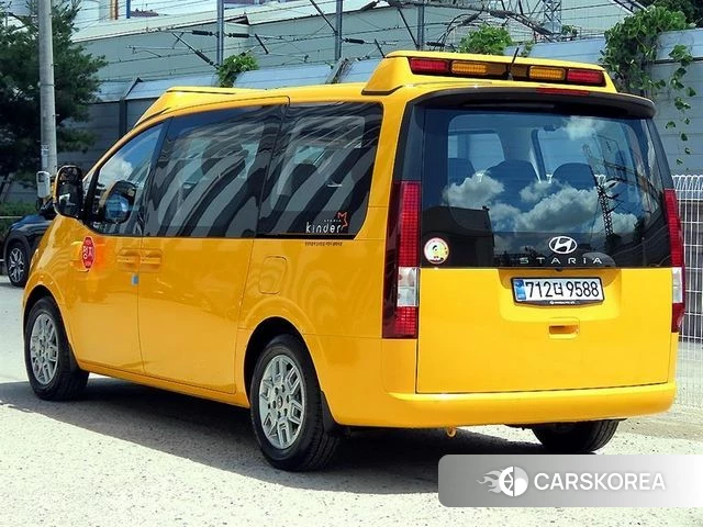 Hyundai Staria id 4420478 из Кореи 13