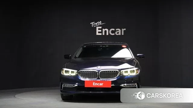 BMW 5 Series (G30) id 3617226 из Кореи 13