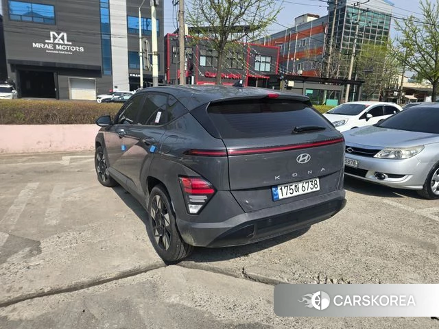 Hyundai Kona Hybrid (SX2) 2023 Серый из Кореи, фото 3