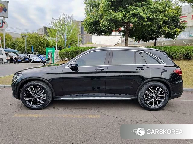 Mercedes-Benz GLC 2022 Черный из Китая, фото 4