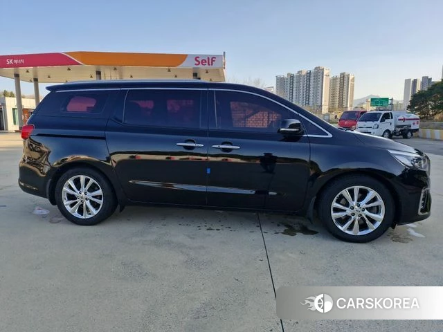 Kia The New Carnival 2018 Черный из Кореи, фото 3