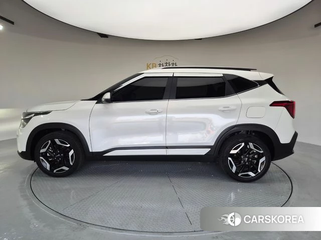 Kia The New Seltos 2023 Белый из Кореи, фото 5