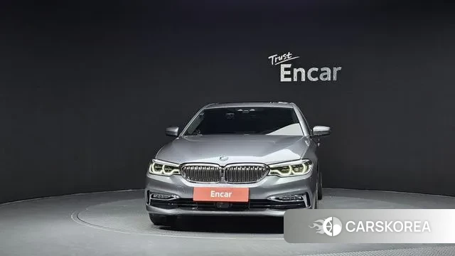 BMW 5 Series (G30) id 3455111 из Кореи 13