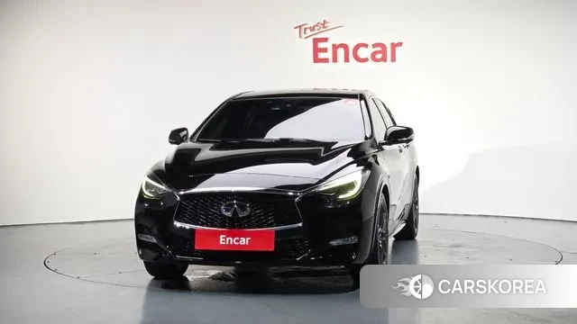 Infiniti Q30 id 2976874 из Кореи 13