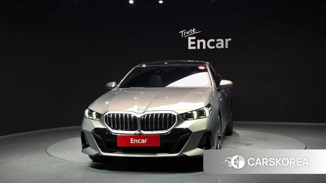 BMW 5 Series (G60) id 4565532 из Кореи 13
