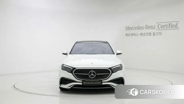 Mercedes-Benz E-Class W214 2025 Белый из Кореи, фото 4