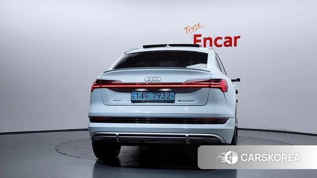 Audi e-Tron id 4476094 из Кореи 23