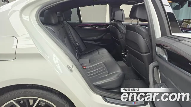 BMW 5 Series (G30) id 2695131 из Кореи 13