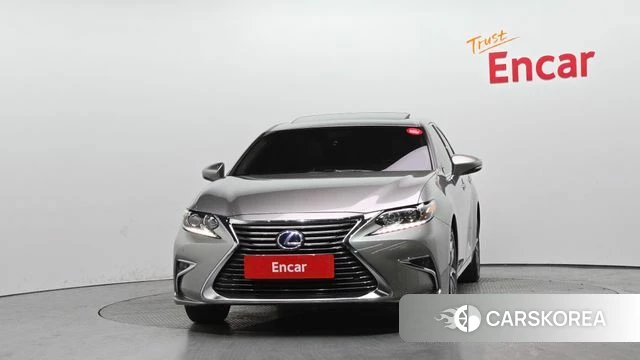 Lexus New ES300h id 3845900 из Кореи 13