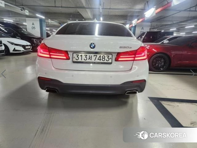 BMW 5 Series (G30) id 4836492 из Кореи 7