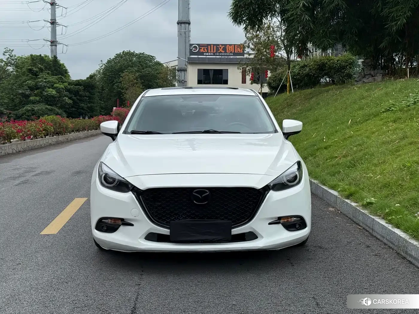 Mazda 3 2019 Белый из Китая, фото 3