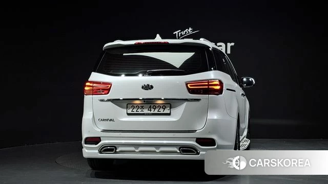 Kia The New Carnival id 4331514 из Кореи 23