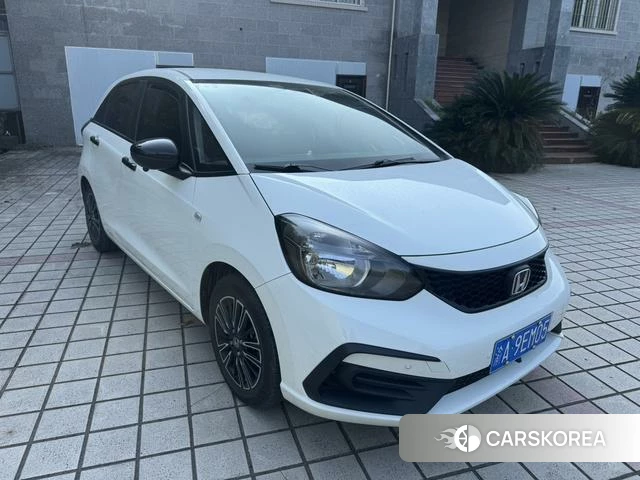 Honda Fit 2021 Белый из Китая, фото 3