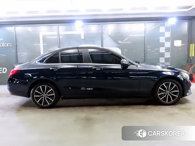 Mercedes-Benz C-Class W205 id 3772599 из Кореи 12