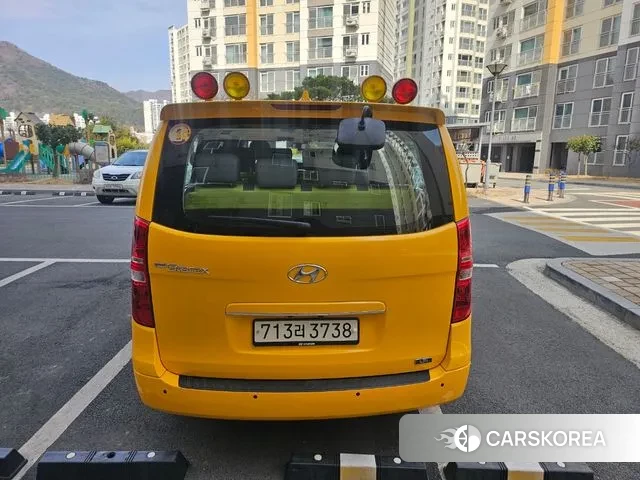 Hyundai The New Grand Starex 2021 Желтый из Кореи, фото 3