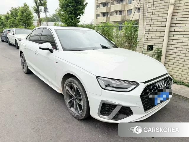 Audi A4L 2022 Белый из Китая, фото 3
