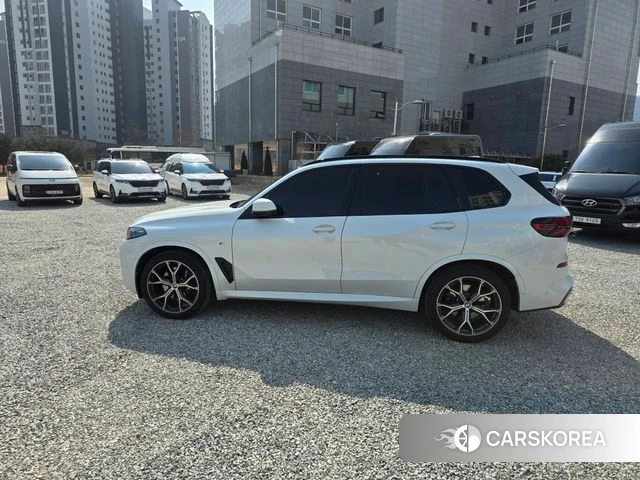BMW X5 (G05) 2025 Белый из Кореи, фото 4