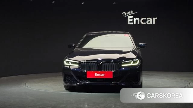 BMW 5 Series (G30) id 4187667 из Кореи 13