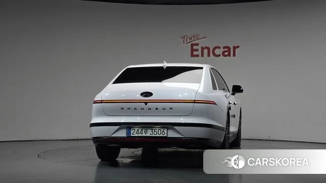 Hyundai Grandeur Hybrid (GN7) id 4720333 из Кореи 23