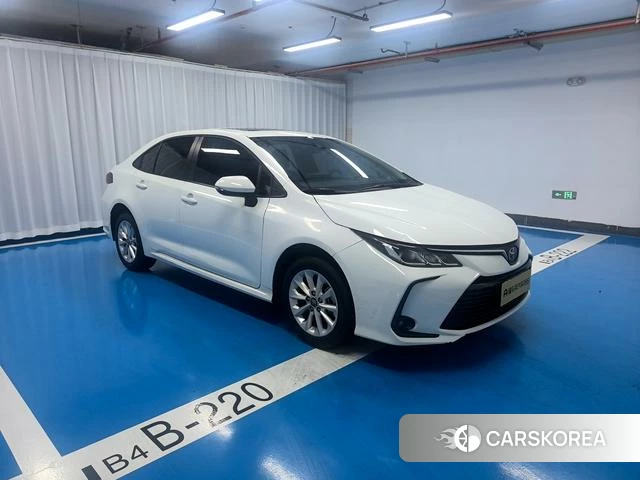 Toyota Corolla id 4297857 из Китая 13