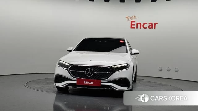 Mercedes-Benz E-Class W214 id 4302331 из Кореи 23