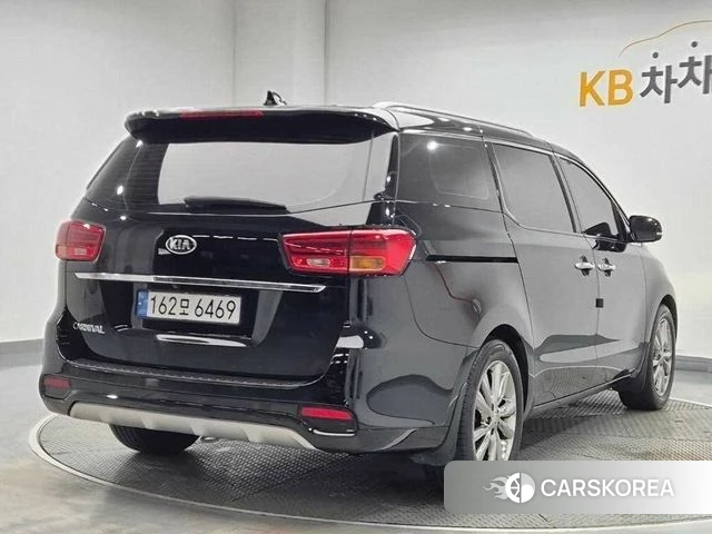 Kia The New Carnival id 4760454 из Кореи 13