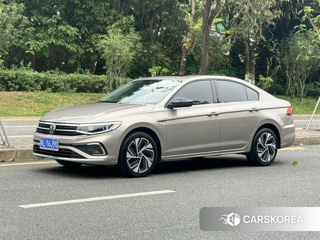 Volkswagen Bora 2023 Шампань из Китая, фото 3