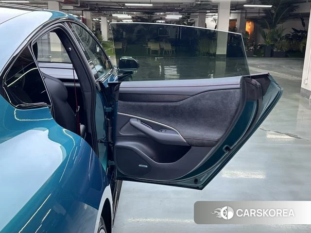 Xiaomi Car Xiaomi SU7 Ultra id 3908776 из Китая 9