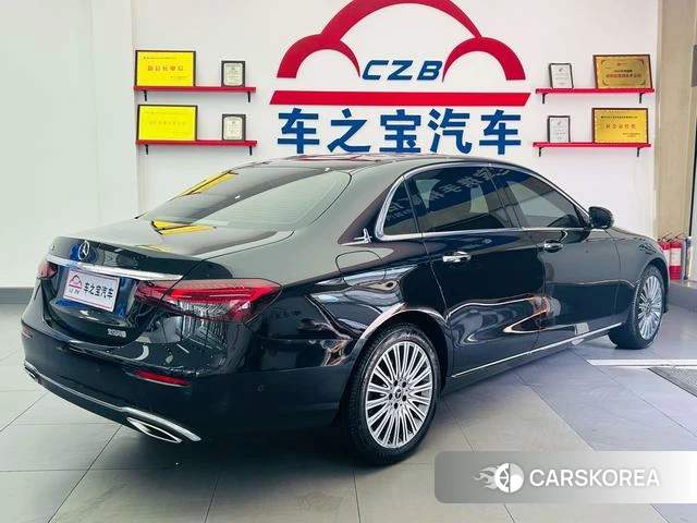 Mercedes-Benz E-class id 4367429 из Китая 19
