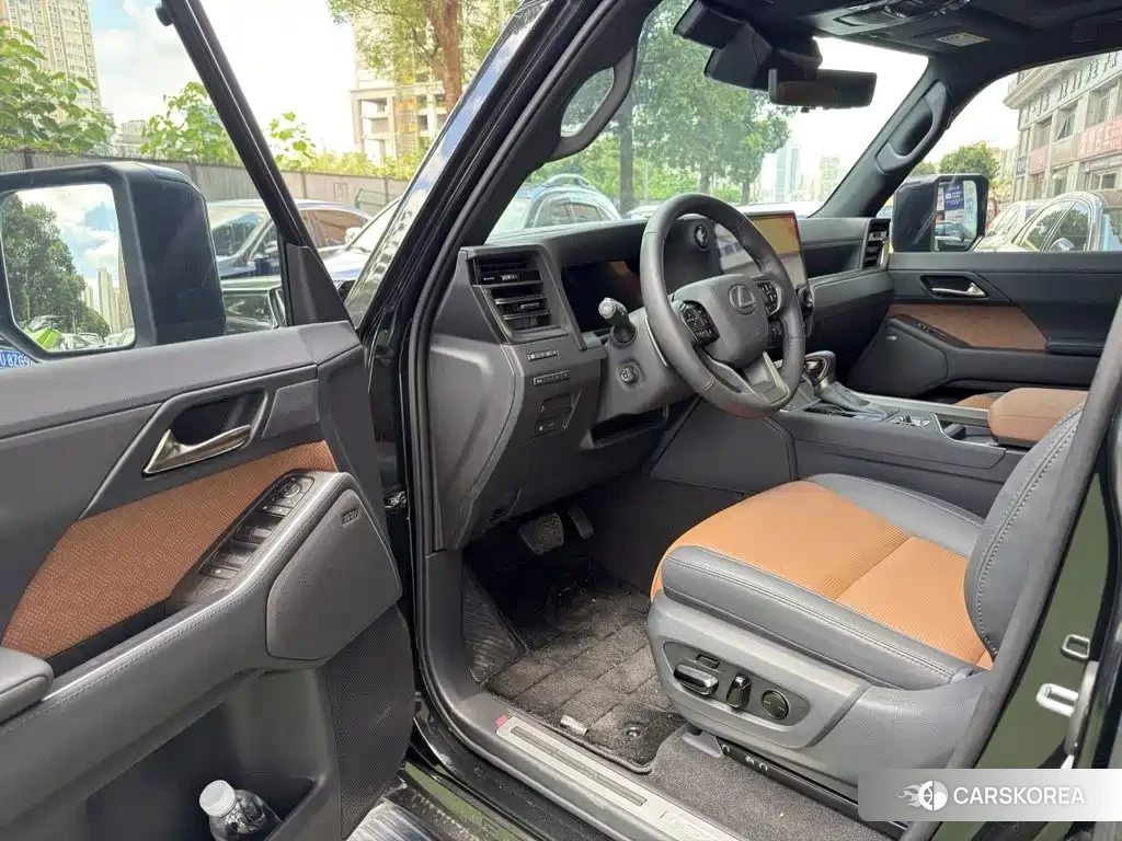 Lexus GX 2026 Черный из Китая, фото 3
