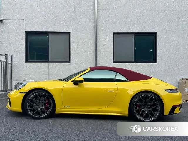 Porsche 911(992) id 3219773 из Кореи 13