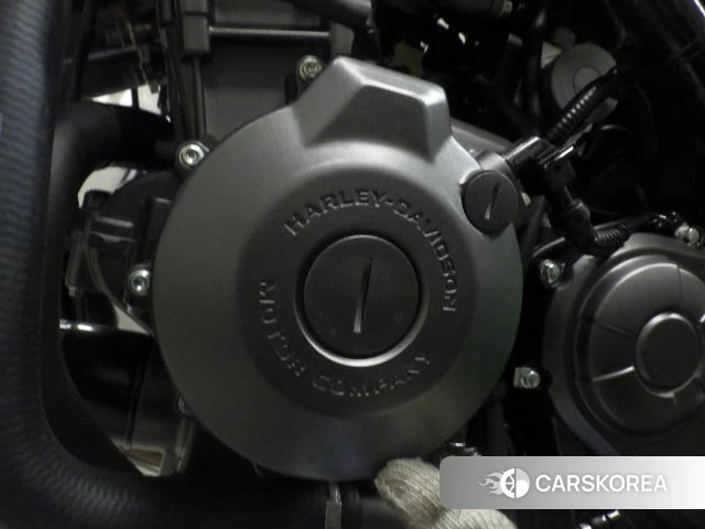 Engine photo