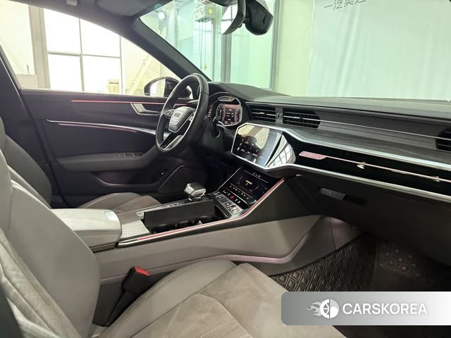 Audi A6L 2023 Черный из Китая, фото 4