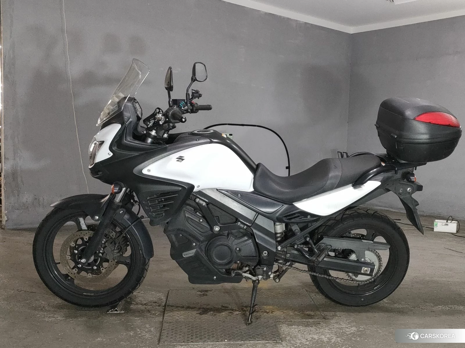 Проданный Suzuki V-STROM 650 DL650 id 3947409 из Японии