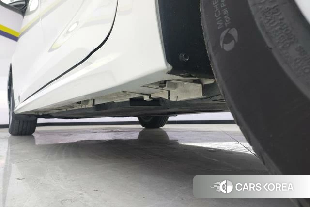 Toyota Corolla id 4213238 из Китая 10