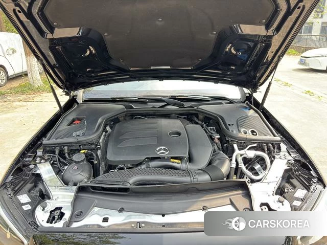 Mercedes-Benz E-class id 4277124 из Китая 23