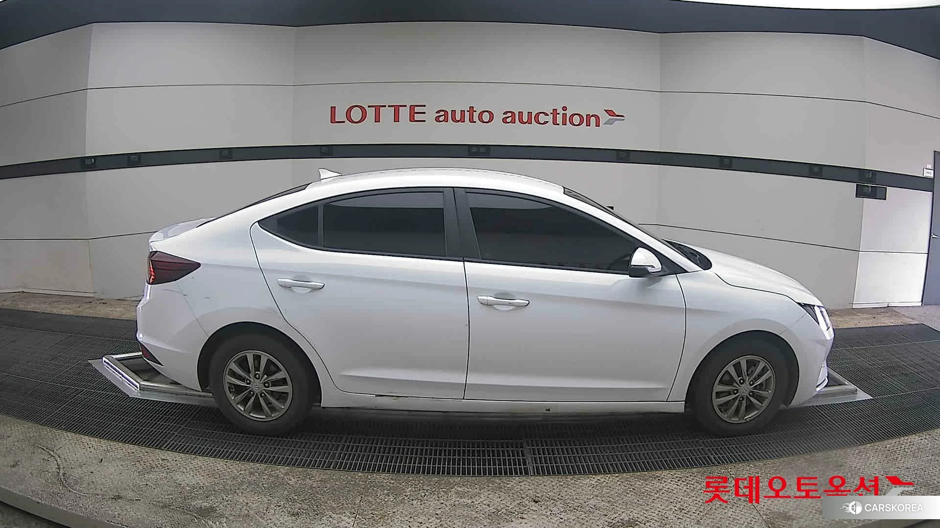 Hyundai Avante id 3875703 из Кореи 23