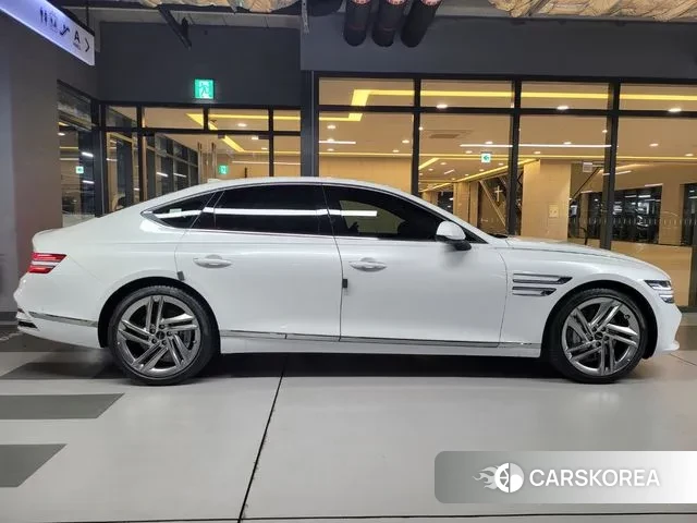 Genesis G80 (RG3) id 3081817 из Кореи 13