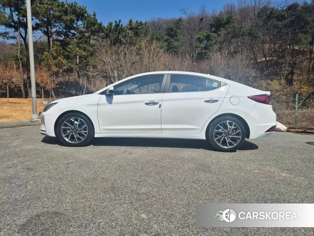 Hyundai The New Avante AD id 3814129 из Кореи 13