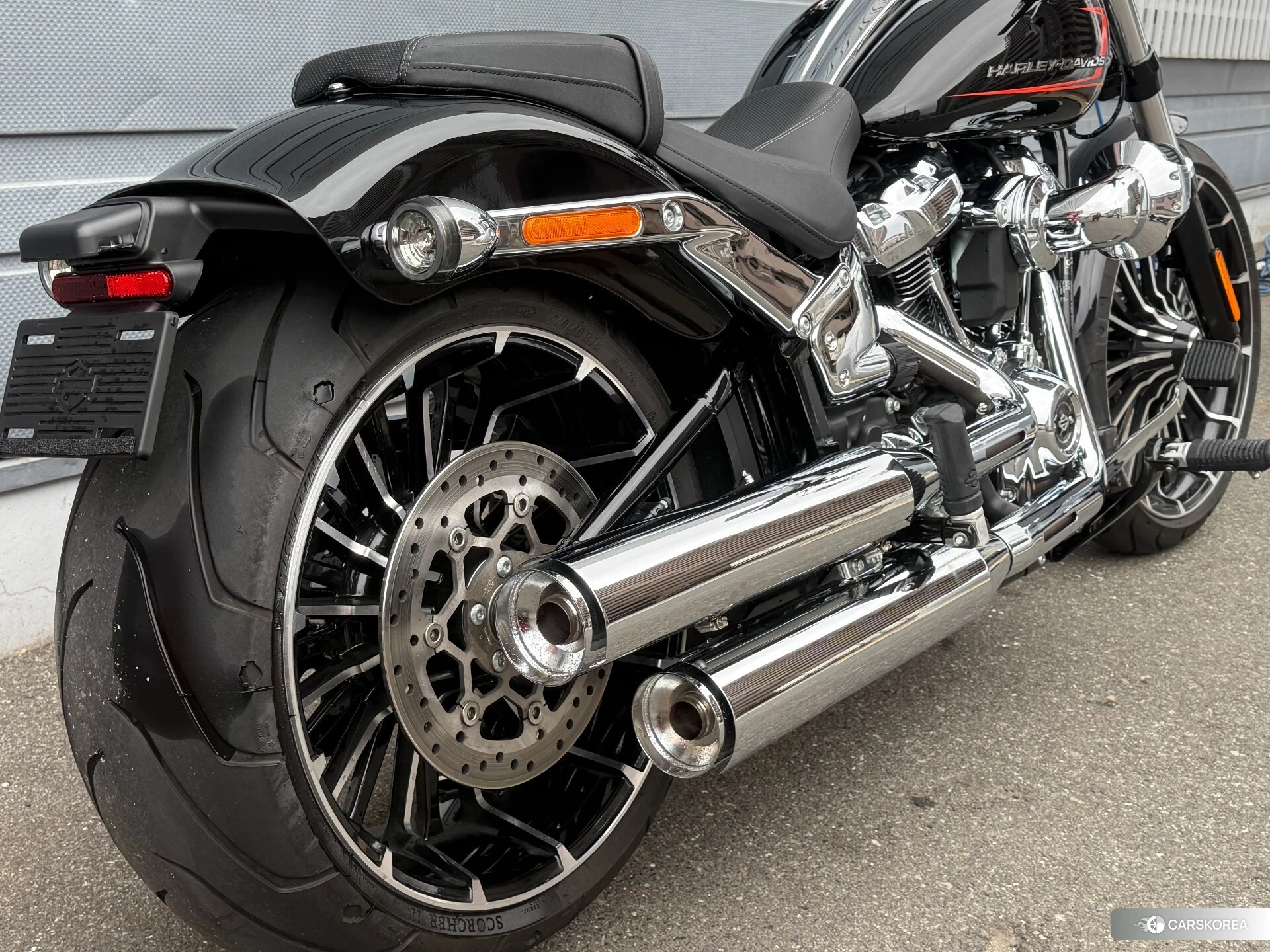 Проданный Harley-Davidson Softail Breakout FXBR1750 2024 из Японии, фото 3