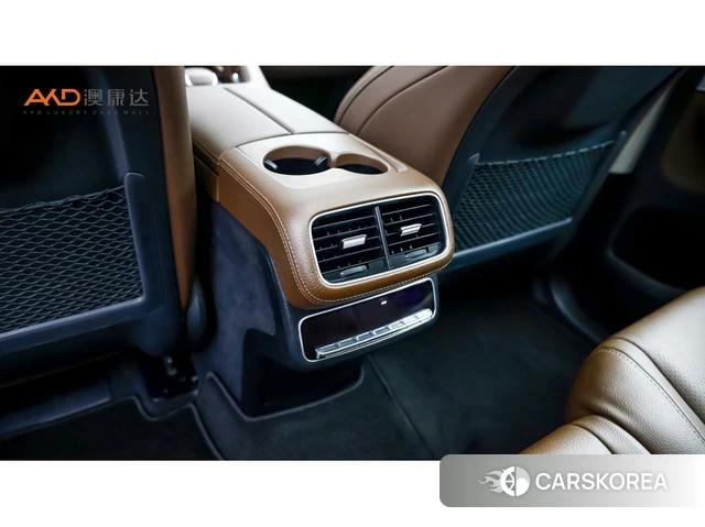 Mercedes-Benz GLE (import) 2024 Черный из Китая, фото 3