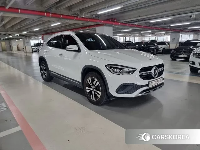 Mercedes-Benz GLA - Class H247 id 3153073 из Кореи 11